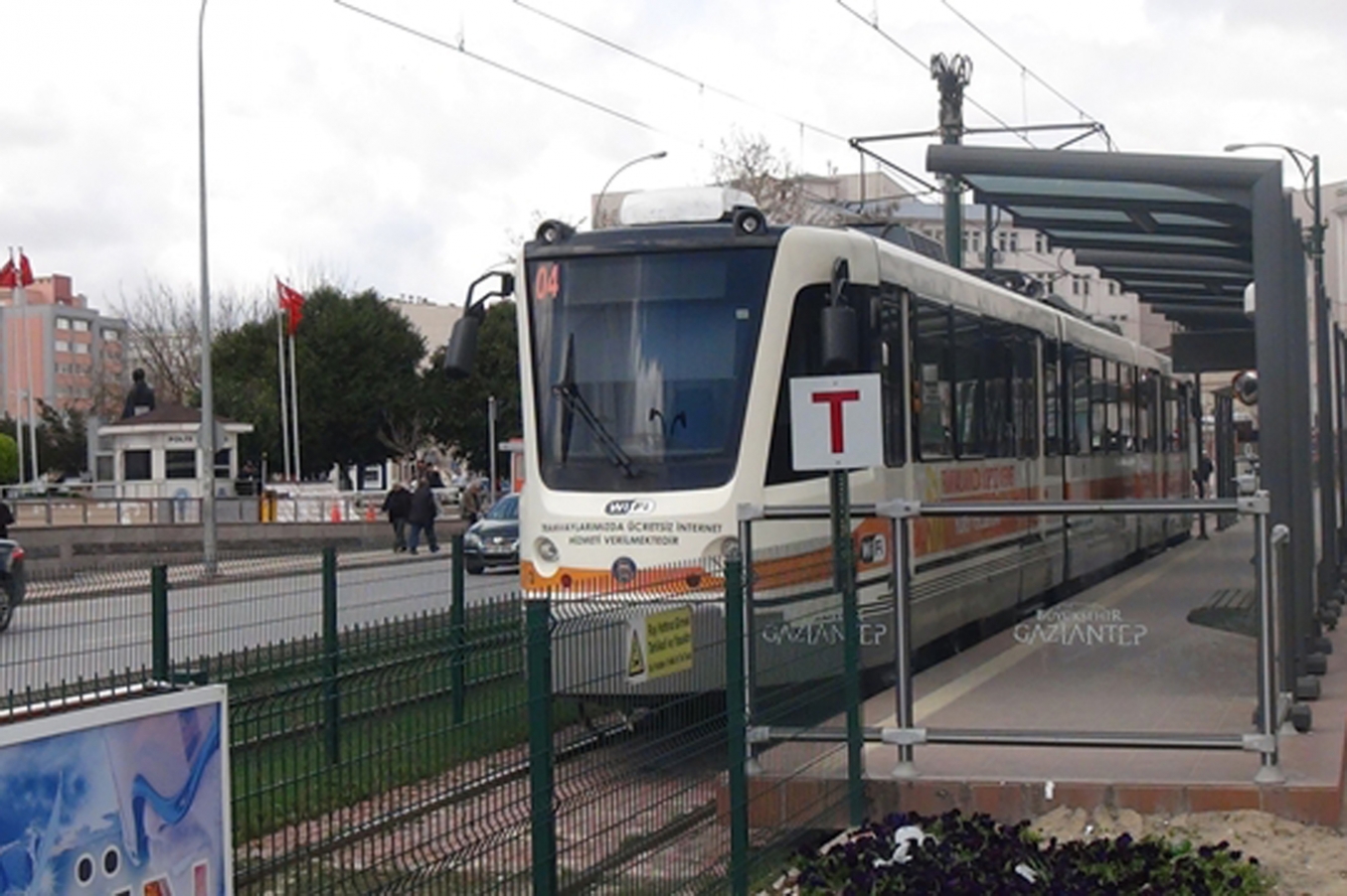 Gaziantep’te elektrik kesintisi hayatı felç etti Gaziantep’te elektrik kesintisi hayatı felç etti